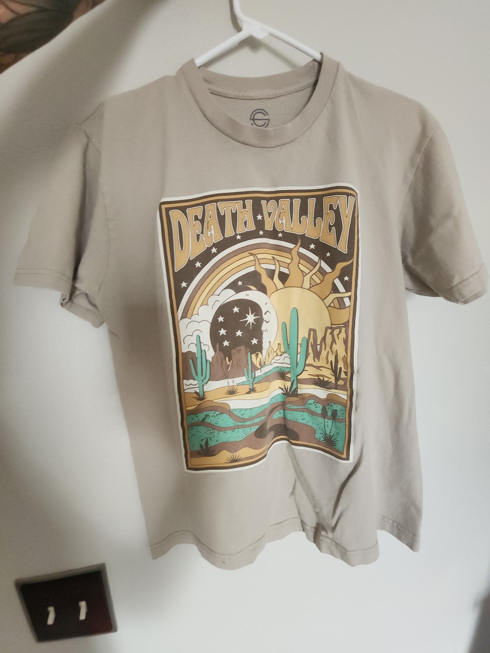 Death Valley 💀🤘 Graphic Tee - Desert Illustration - Beige #SOCIALCULTURE